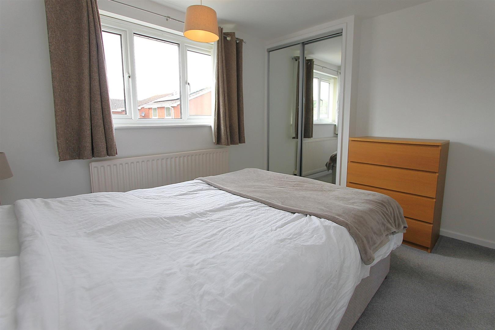Curlew Close, Kidderminster